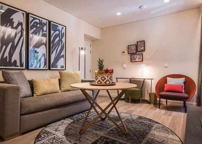Suites Murillo Plaza Sta. Cruz
